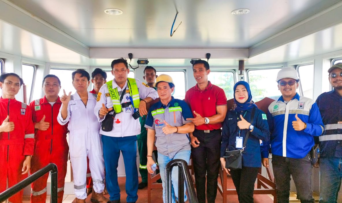 Foto 6 - Halaman About Us - Company Background